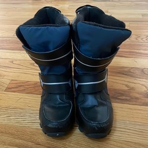 Snow Boots